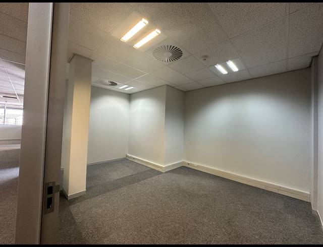 680M² OFFICE TO LET IN CENTURION CENTRAL